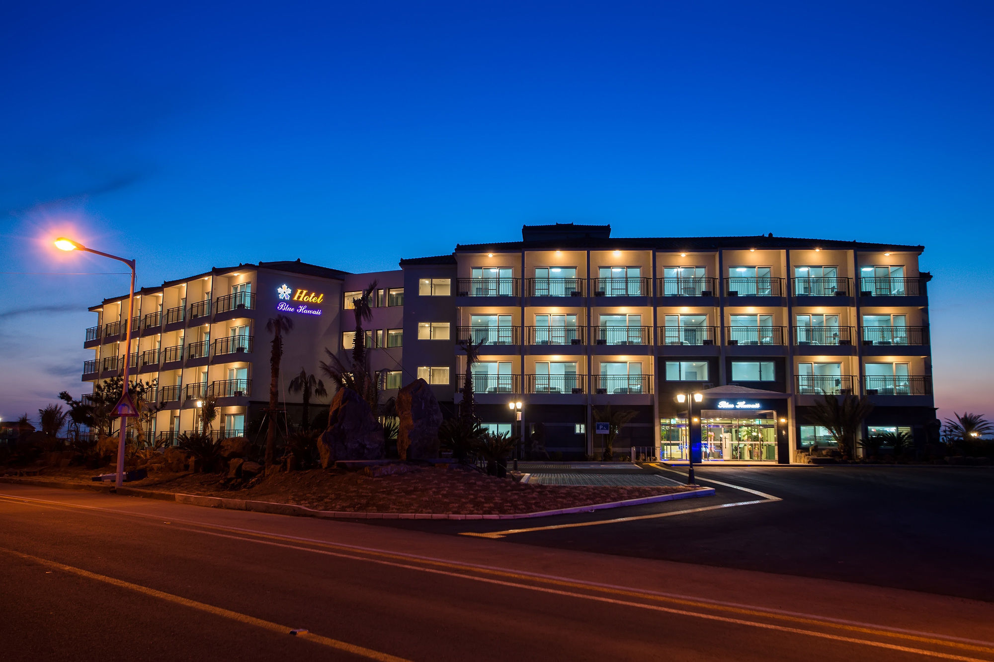 Blue Hawaii Resort Jeju Exterior photo